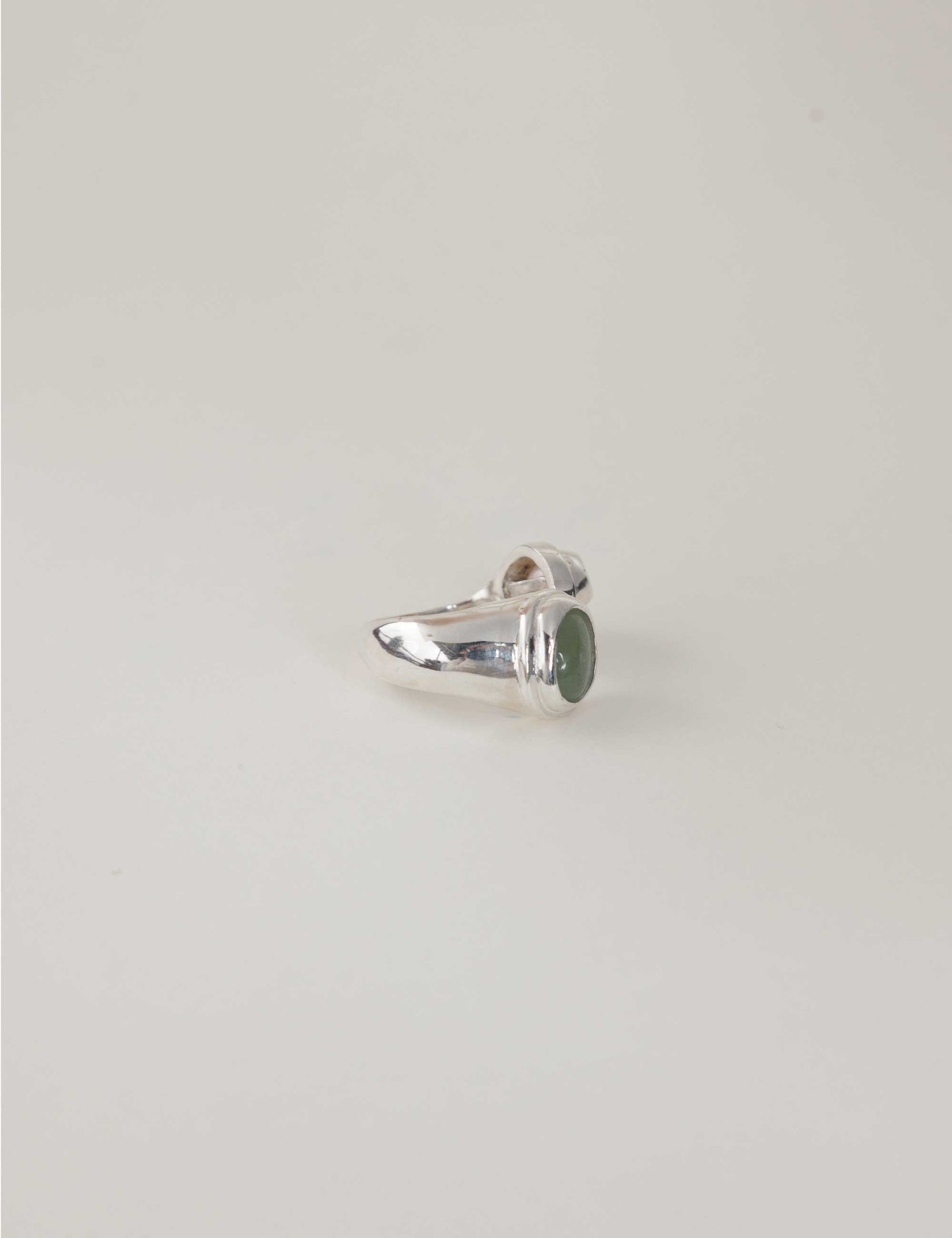 Anillo Lado Revés Crisoprasa