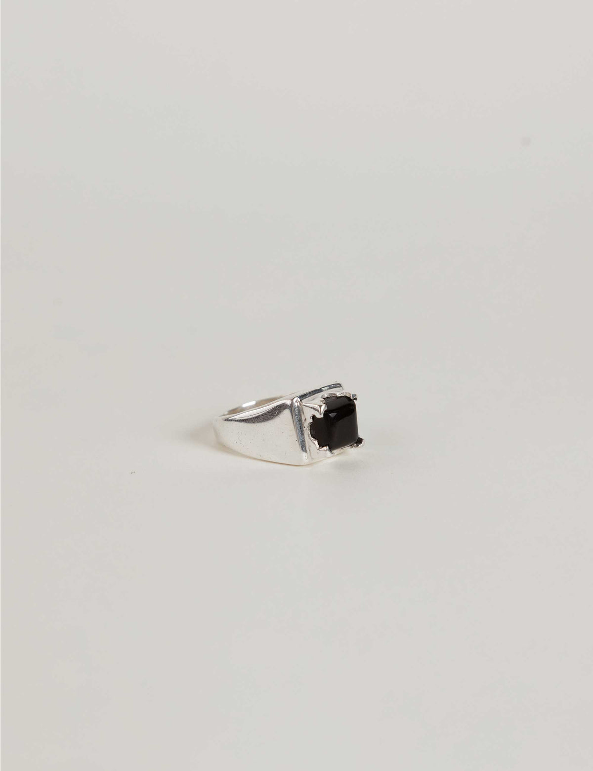 Anillo Punto Cadeneta Ónix