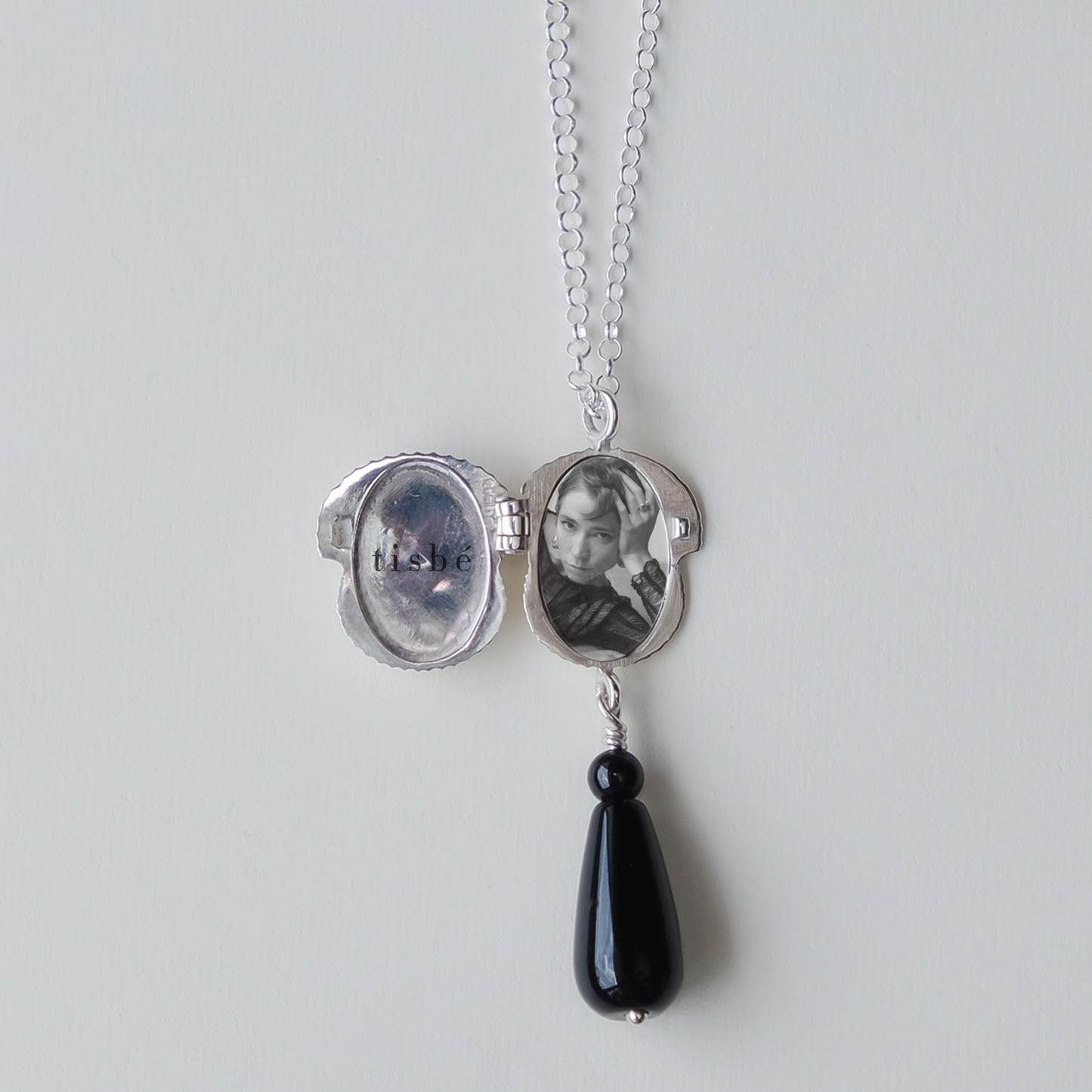 Collar Relicario Oda Cuarzo Cristal