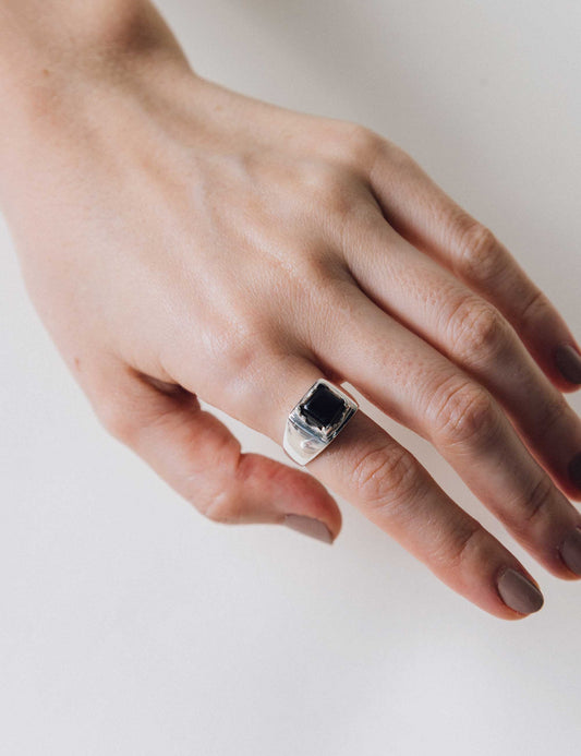 Anillo Punto Cadeneta Ónix