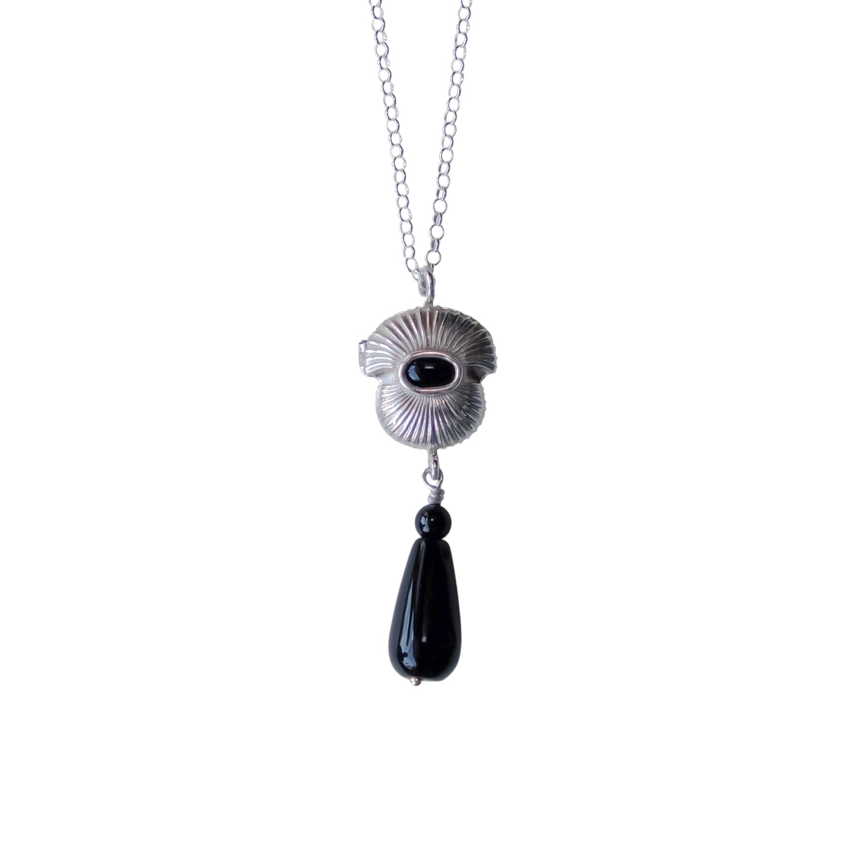 Collar Relicario Oda Ónix